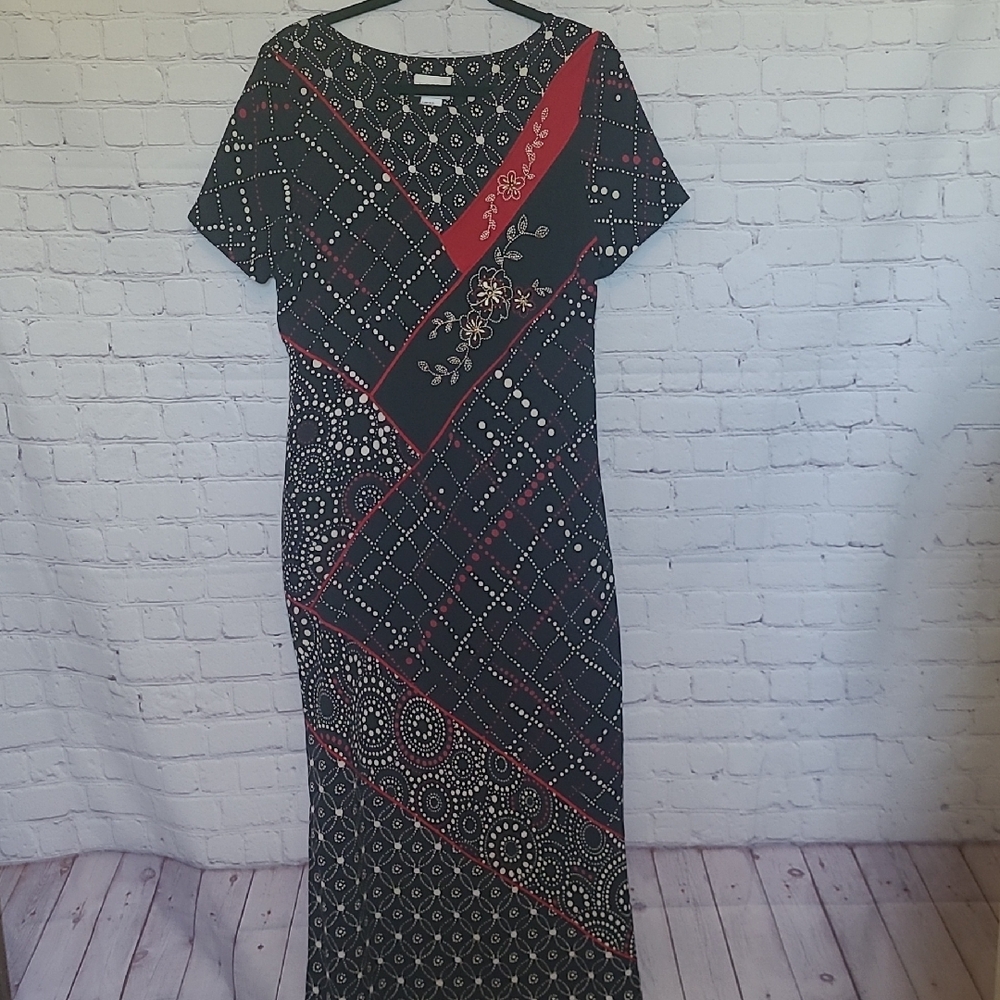 Vintage Black Red Size 10 Abstract Maxi Dress Bead Accents Short Sleeve Fitted